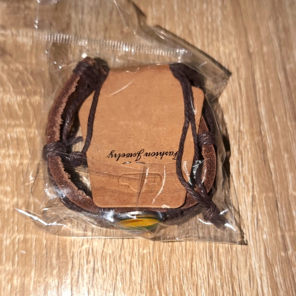 Bracelet - Picture 2 of 3